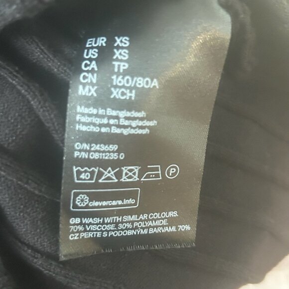 NWOT Black Ribbed Fitted Mock Neck Sweater Top - Picture 7 of 7